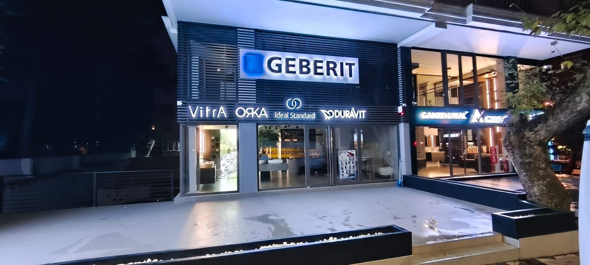 Geberit Acıbadem  Işıklı Pleksi kutu harf Tabela İmalatı ve montajı