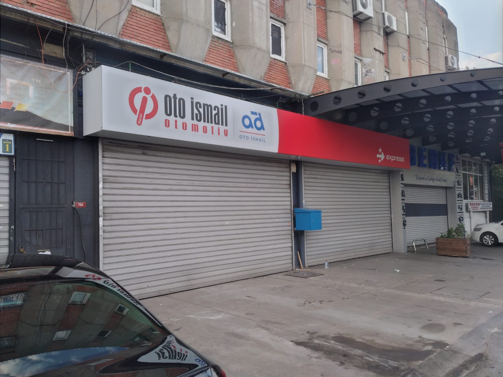 Kompozit Zemin Işıksız Tabela - Görsel 1